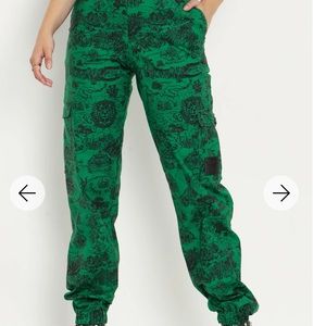 Blackmilk Hyrule Green Cargo Pants - Legend of Zelda